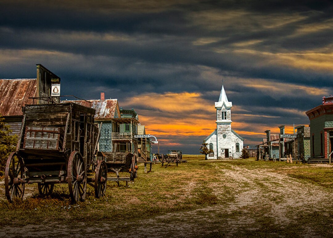1880 Town Western Museum: South Dakota Prairie Landscape