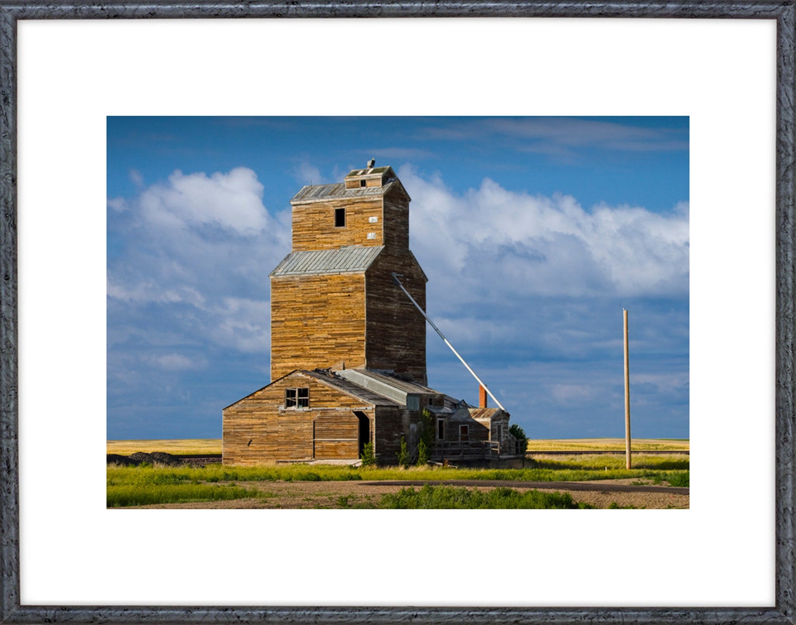 Harvest Grain Elevator on the Prairie in North Dakota No.1915 Etsy