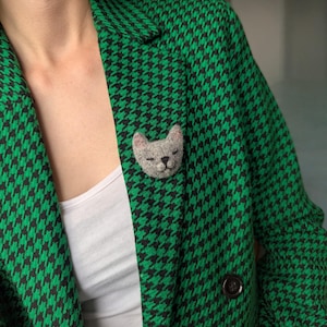 Handmade Wool Cat Brooch &quot;Sleepy Grey Cat&quot;