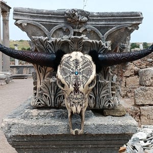 Handmade Faux Bull Skull Wall Decor | Rustic Western Wall Art | Realistic Polyurethane Longhorn Head | Office & Home Accent | 39&quot; Wide