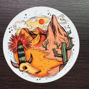 Pegatinas hechas a mano con alma, descaro y alegría. Cada diseño aporta alegría, buen rollo y un toque de espíritu salvaje a tu día a día.