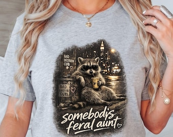 Camiseta "La tía salvaje de alguien", divertida camiseta de colores de mapache, regalo genial para tía, camiseta con estampado retro de animales salvajes.