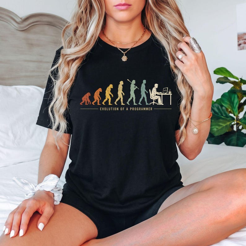 Programmer Evolution Coding T-Shirt, Funny Software Developer Gift, Computer Programmer Graphic Tee, Coder Nerd Shirt imagem 3