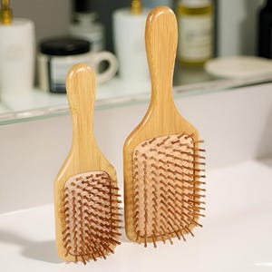 Spazzola per capelli in bambù ecologico, pettine in legno con cuscinetto d&#39;aria massaggiante, spazzola districante naturale per la cura del cuoio capelluto, prevenzione della caduta dei capelli