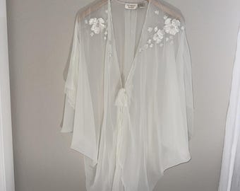 Victoria's Secret Gold Label Sheer Lace & Pearls Ivory Chiffon Robe Vintage OS
