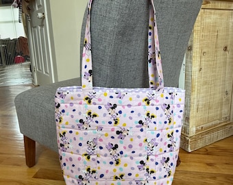 Disney Quilted Tote- Minnie Tote Bag- Hand Sewn Quilted Tote Bag -Fabric Shoulder Bag for Everyday Use –Shoulder Bag- Gift for Her-Carry All