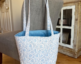 Hand Sewn Quilted Tote Bag –Fabric Shoulder Bag for Everyday Use –Reusable Market or Book Tote –Quilted Shoulder Bag -Gift for Her-Carry All