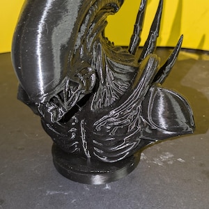 Alien inspired Alien bust