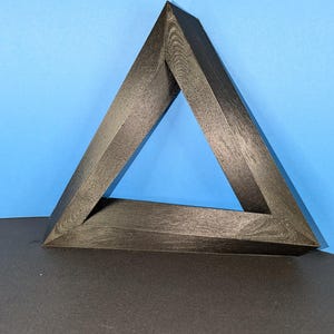 3D Penrose Triangle / Impossible Triangle