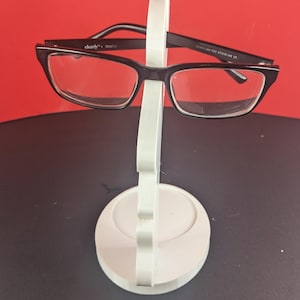 Modern art Eye Glasses holder