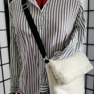 Le Kanga | Sac pliable | sur-sac drapé | porté épaule en sherpa | à bandoulière | à bandoulière | Sac fait main | Porte-monnaie fait main | Sac cadeau |