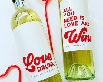 Valentines Day Wine Label Gift Idea, Drunk in Love Wine Gift for Girlfriend, Valentines Day Wine Gift for Galentine, Valentines Party Decor