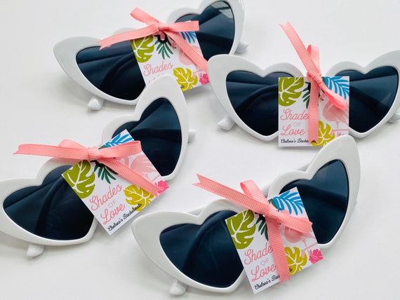 Wedding Retro Heart Sunglasses for Guests, Bachelorette Party Sunglasses Favor, Bridal Party Shades of Love Beach Theme Sunnies Il_570xn