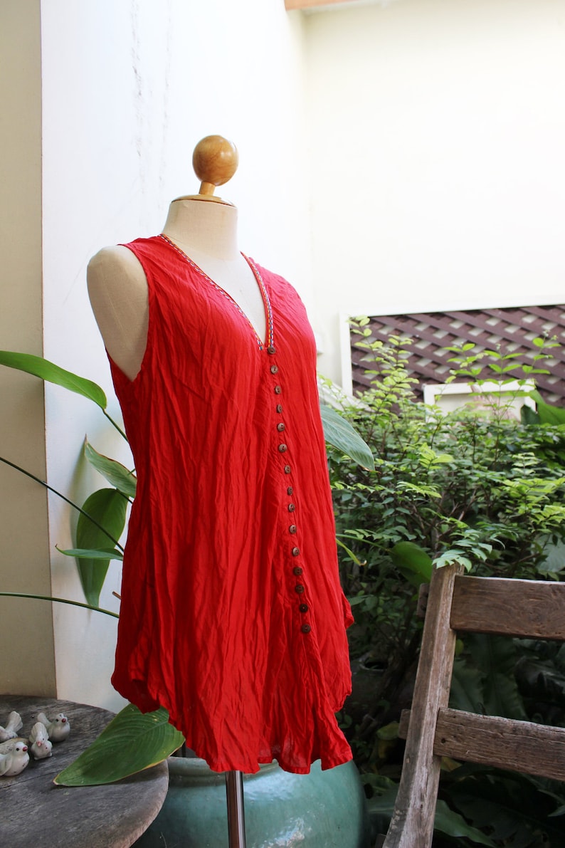 Comfy Roomy V Sleeveless Top Red