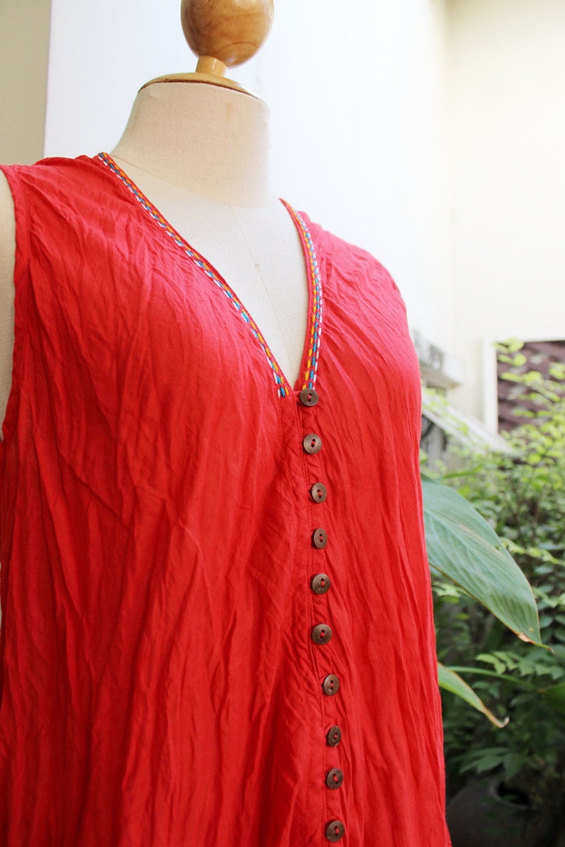 Comfy Roomy V Sleeveless Top Red
