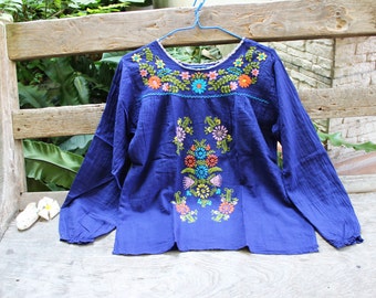M-L Long Sleeves Bohemian Embroidered Top - Navy Blue