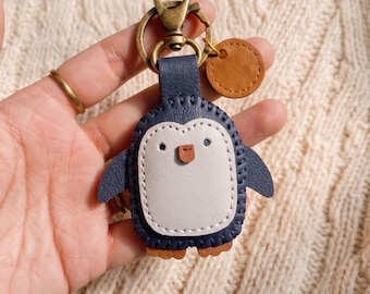 Cute Penguin Keychain Bag Charm – Handmade Leather Animal Key Ring – Adorable Penguin Gift for Her, Him & Kids