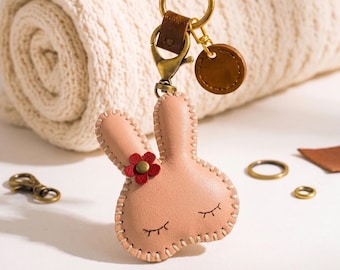 Cute Bunny Leather Keychain – Handmade Rabbit Bag Charm, Gift for Her, Kawaii Bunny Accessory, Handmade Leather Bag Charm
