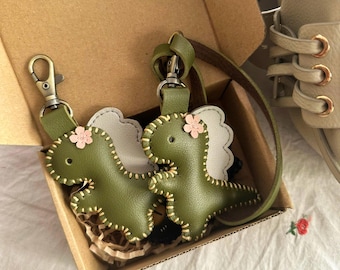 Dinosaur Bag Charm, Handmade Green Dinosaur Leather Keychain, Cute Dino Bag Charm, Gift for Her, Gift for Kids and Dino Lovers