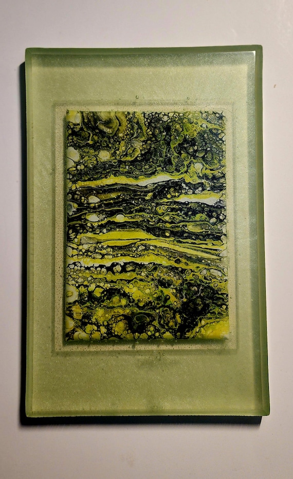 5x7 acrylic pouring encased in 7.5x11.25" of resin