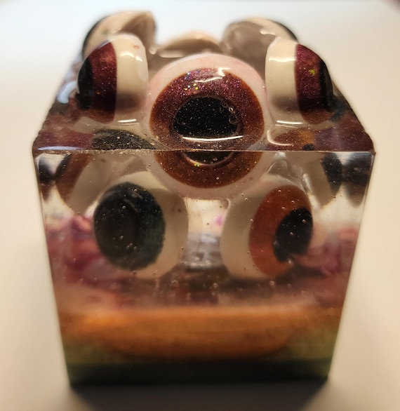 2x2" Resin cube of eyeballs