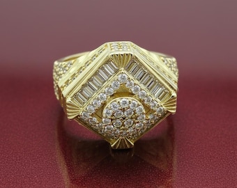 14k Gold 3-D Statement Ring