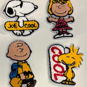 Set of 4 - Extra Large Embroidered Patch - Peanuts Snoopy  *Sew On only