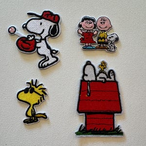 Geborduurde Peanuts Snoopy-patches