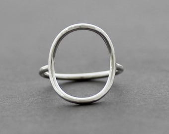 Large Oval Sterling Silver Ring with Hammered Texture, Minimalist Silver Ring,