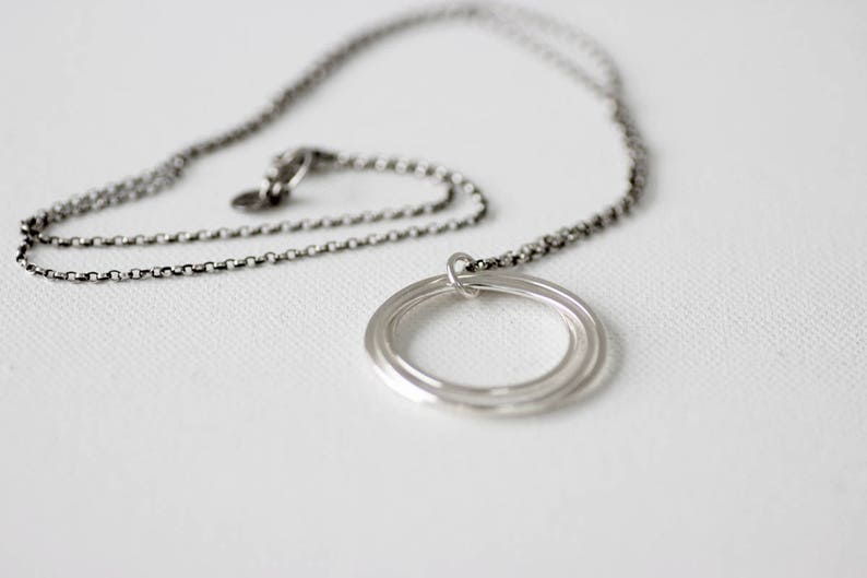 Ready to ship, Three circle sterling silver minimalist necklace, Tri-circle pendant long necklace image 3