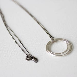 Ready to ship, Three circle sterling silver minimalist necklace, Tri-circle pendant long necklace image 4