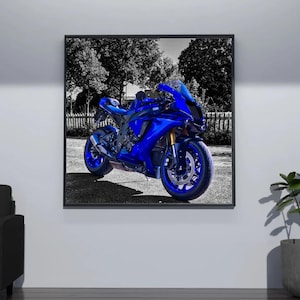 Yamaha R1