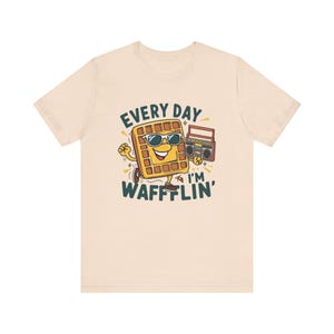 Every Day Im Wafflin T-Shirt | Funny Hip-Hop Waffle Graphic Tee | Unisex Foodie Shirt | Dancing Waffle Brunch Party Gift afbeelding 3