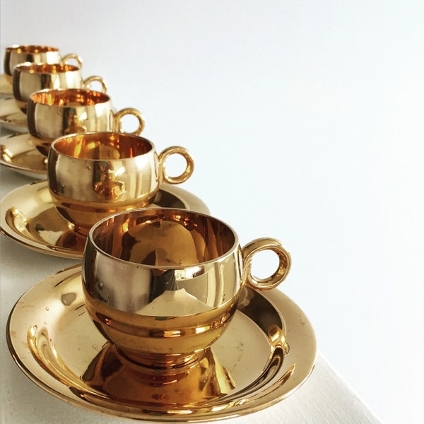 RESERVED Vintage 1940s Teacups, 6 Gold Demitasse Cups, Homer Laughlin Gilded Eggshell Cup, Saucers, Dainty Elegant Set of 5, Made in USA