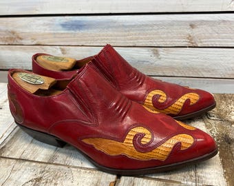 Mocasines vintage Nine West de piel roja estilo western con punta de llama, talla 9.5 M