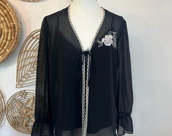 Conjunto de cárdigan y camisola vintage negro transparente con ribete de encaje y bordado de rosas estilo Y2K M