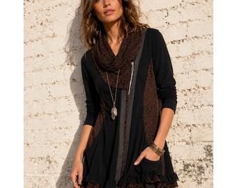 Top túnica Clotheshead com estampa de leopardo, gola alta, zíper, barra com babados e bolsos, estilo lagenlook, tamanho P.