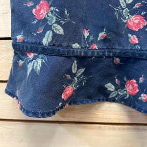 Liz Claiborne Blue Tencel Floral Rose Ruffle Hem Midi Skirt Cottagecore Size 10 image 5