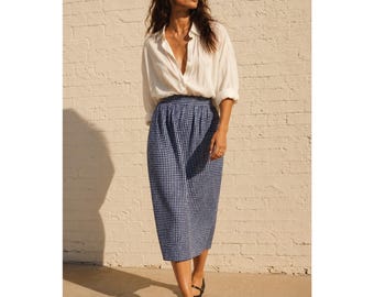 Spodnie vintage itp. Granatowo-biała plisowana spódnica maxi z bawełny w kratkę gingham Preppy XL