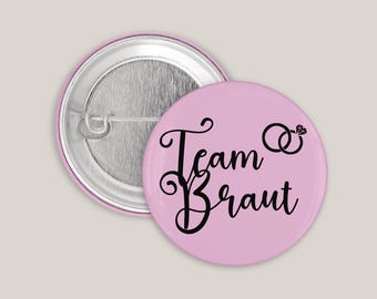 Team Bride Button – JGA Accessory, Wedding Pin, Hen Party Decoration, Personalized Button for Bride & Team Lilac