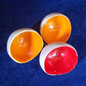Set of 3 Eggshell Hooks - Wall Hooks, Drawer Pulls, Coat Hooks, Statement Knobs, Funny Decor