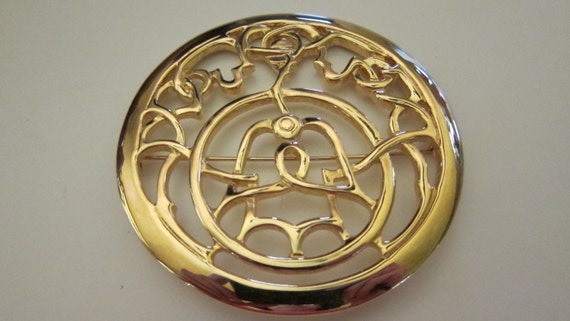 Vintage Mary McFadden Large Gold Plated Brooch