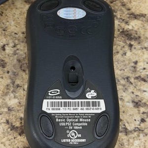Microsoft Basic Optische Maus mit Scrollrad, PS/2-Anschluss, kabelgebunden für PC, Mac und USB Bild 3