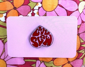 LIVE SLOW | heart pin brooch