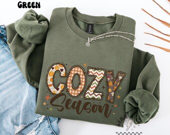 Ras du cou Cosy Season | Sweat-shirt tendance pour l'automne | Ras du cou d'automne | Esthétique d'automne | Sweat-shirt d'ambiance d'automne | Météo des chandails | Pull ras du cou Gildan