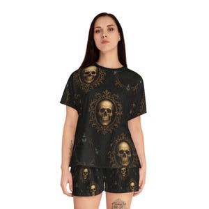 Pajama Set, Gothic Skull Beetles Pattern Women&#39;s Pajamas, Baroque Frame Design Pajama Shorts & Top, Sleepwear Set, Lounge Set, Loungewear