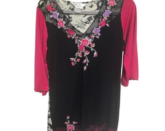Vintage Y2K Fairycore Black Floral Embroidered Mesh V-Neck Sleeve Tunic Top M