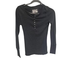 Y2K Bella Swan Aeropostale Womens Dark Gray Ribbed Henley Long Sleeve Stretch M