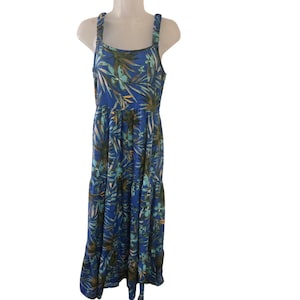 navy blue dress for baby girl 10 Of Rachel Green's 'Friends' Outfits That Were Peak 1990s main image 0
