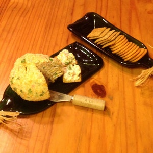 Wine Bottle Cheese and Cracker Set